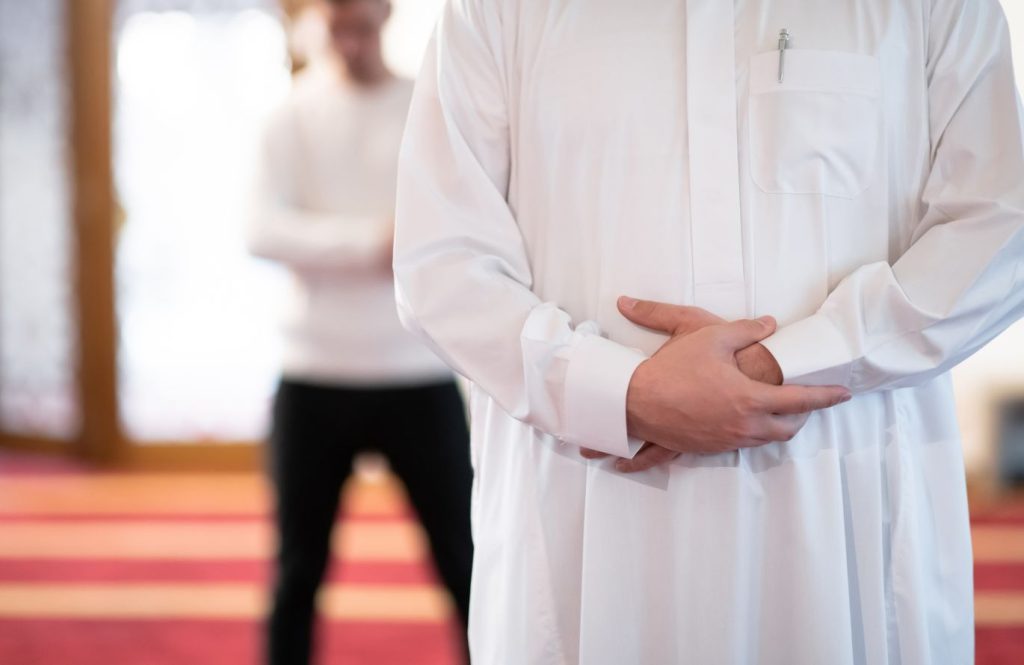 নামাজের গুরুত্ব ও জীবনে এর প্রভাব